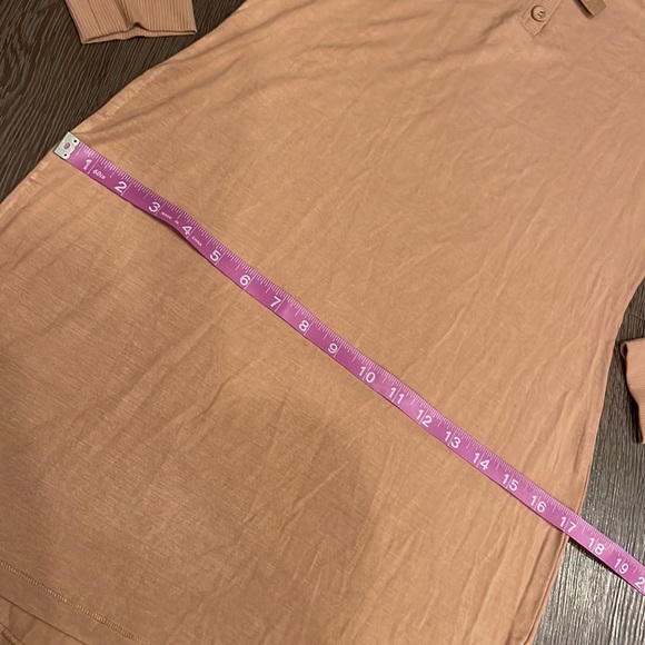 ✅SOLD✅🪷NWT SKIMS Sleep Lounge Long Sleeve Henley Dress Ochre size Large - Picture 6 of 11